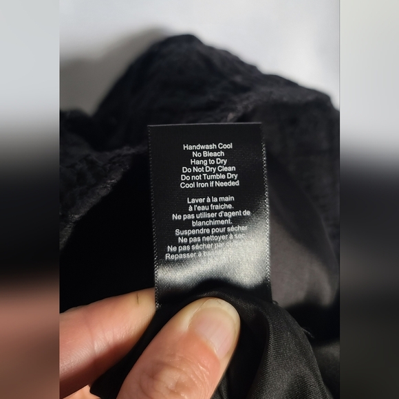 Aritzia Talula Black Lace Skirt - Small  (W-12, L-14) - Picture 6 of 6